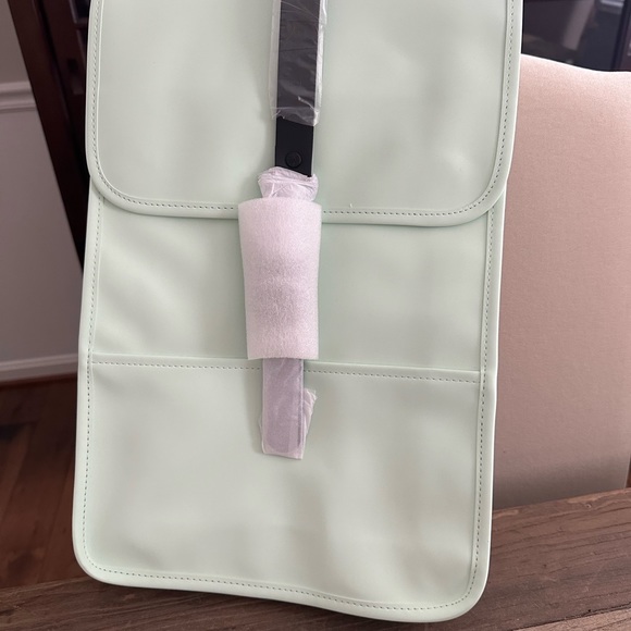 NWT Unisex RAINS Backpack Mini in Mineral - Picture 3 of 9